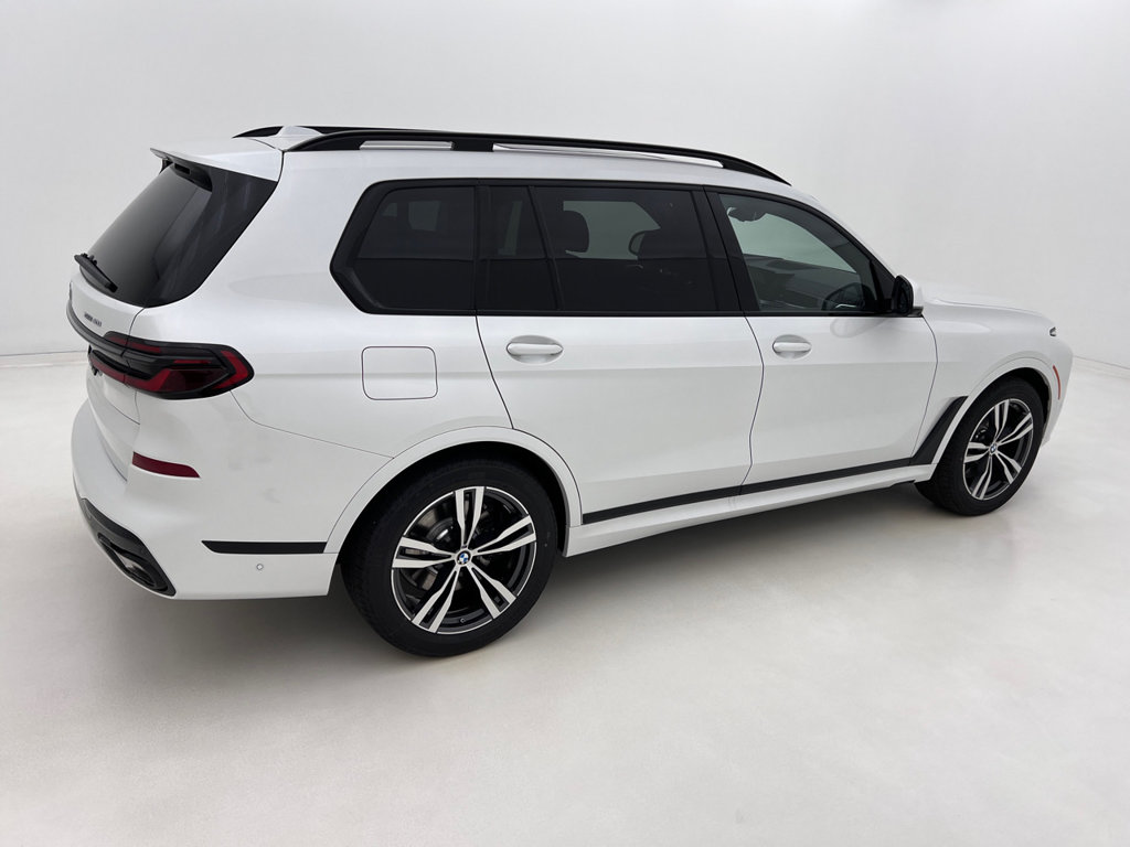 New 2027 BMW X7 xDrive40i SUV