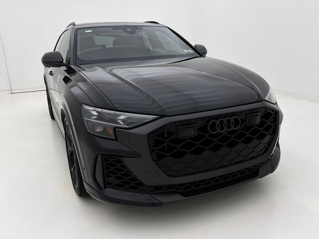 Used 2025 Audi RS Q8 4.0T performance SUV