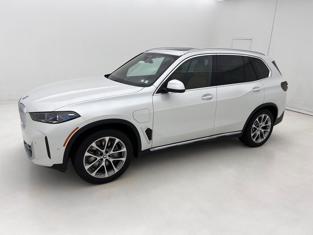 New 2026 BMW X5 xDrive50e SUV