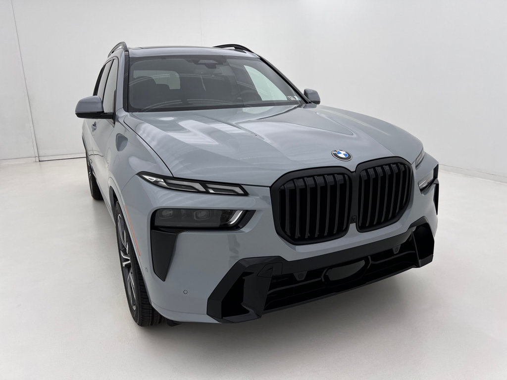 New 2027 BMW X7 xDrive40i SUV