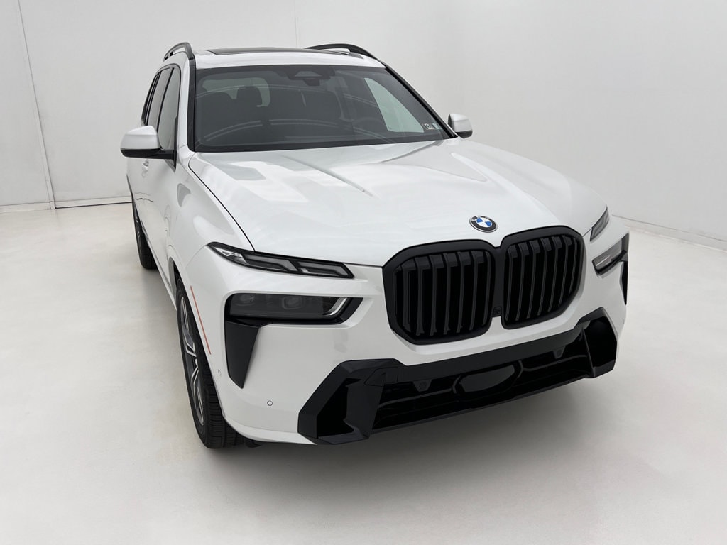 New 2027 BMW X7 xDrive40i SUV