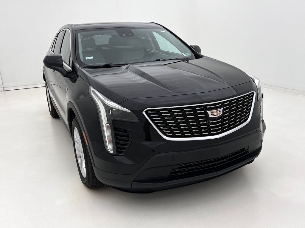 Used 2021 Cadillac XT4 Luxury SUV