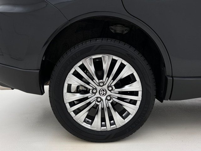 2024 Toyota Venza XLE - Photo 27