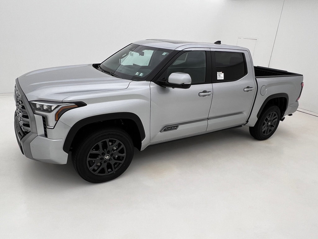 New 2026 Toyota Tundra Platinum PLATINUM CREWMAX 5.5