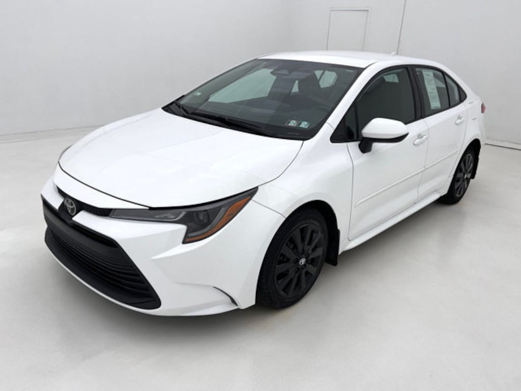 Used 2024 Toyota Corolla LE Sedan