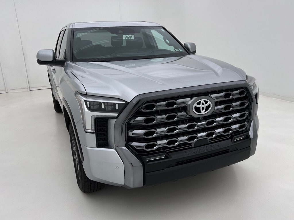 New 2026 Toyota Tundra Platinum PLATINUM CREWMAX 5.5