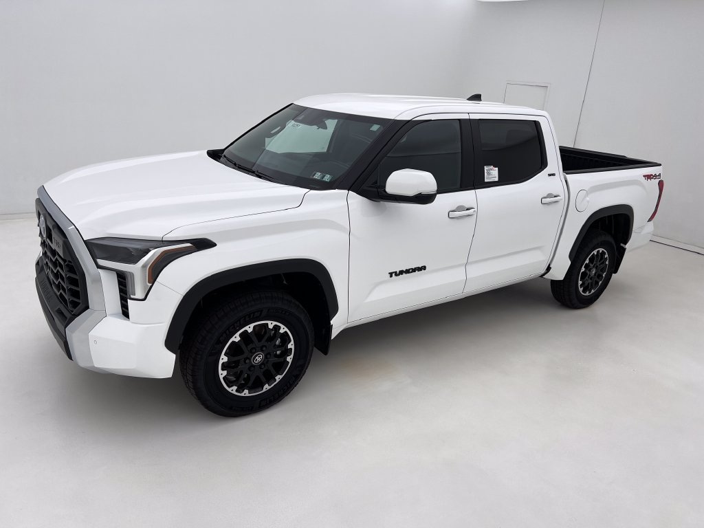 New 2026 Toyota Tundra SR5 SR5 CREWMAX 5.5