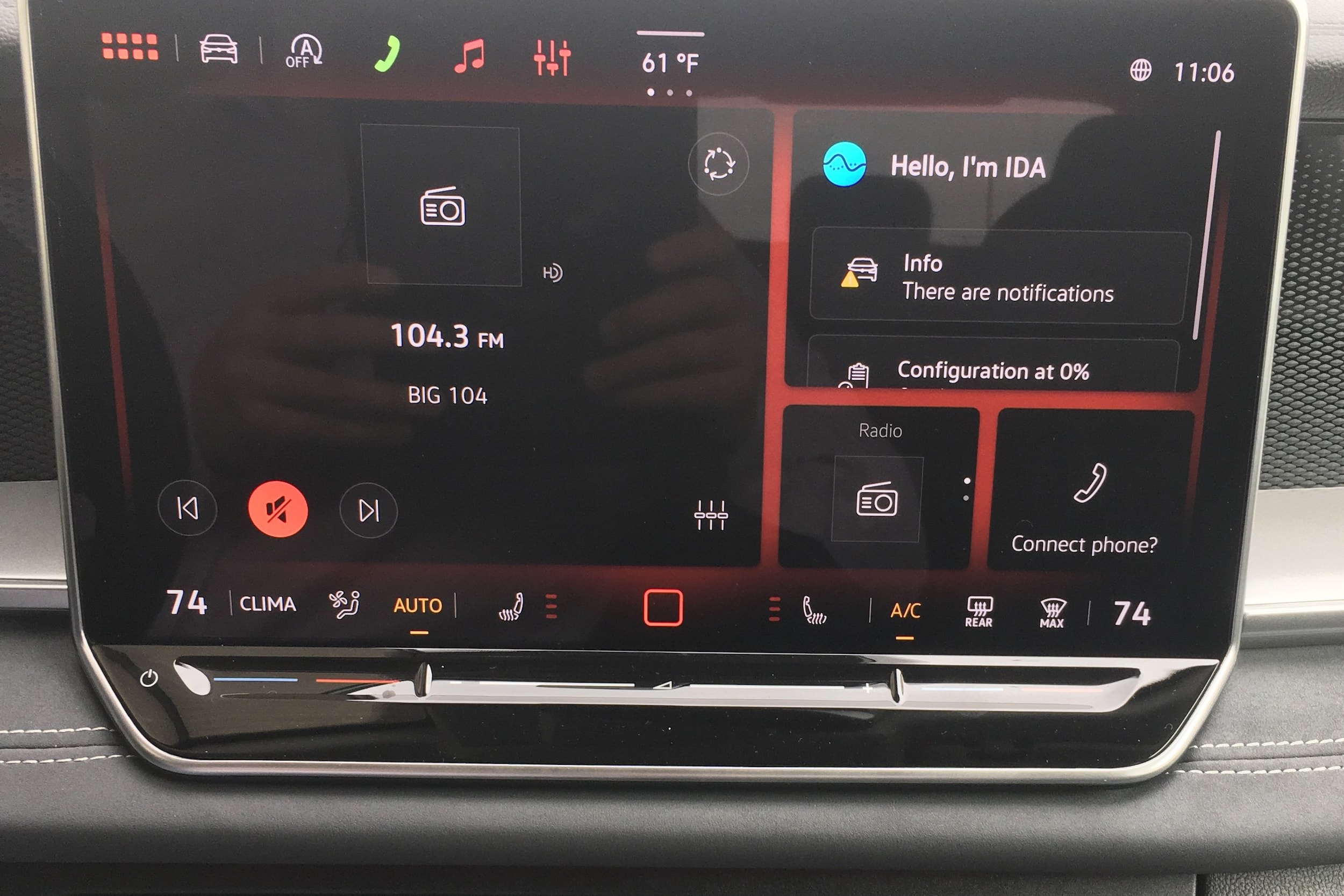 2026 Volkswagen Tiguan SE - Photo 12