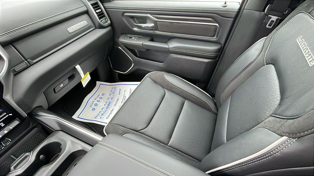 2026 RAM 1500 Laramie - Photo 14