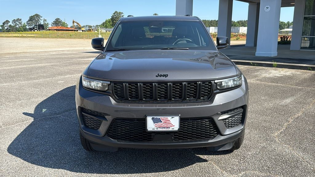 New 2025 Jeep Grand Cherokee Altitude X Sport Utility