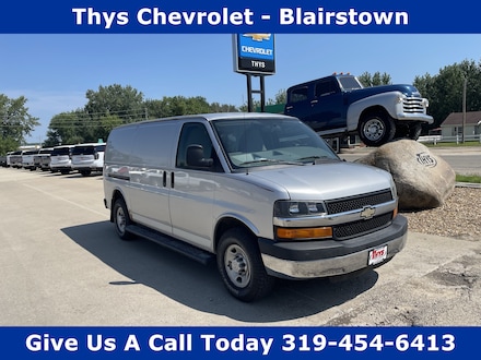 2015 Chevrolet Express Cargo Van RWD 2500 135