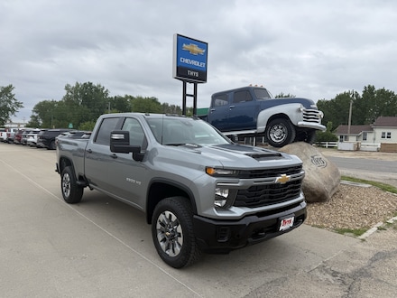 2026 Chevrolet Silverado 2500 HD Custom Truck