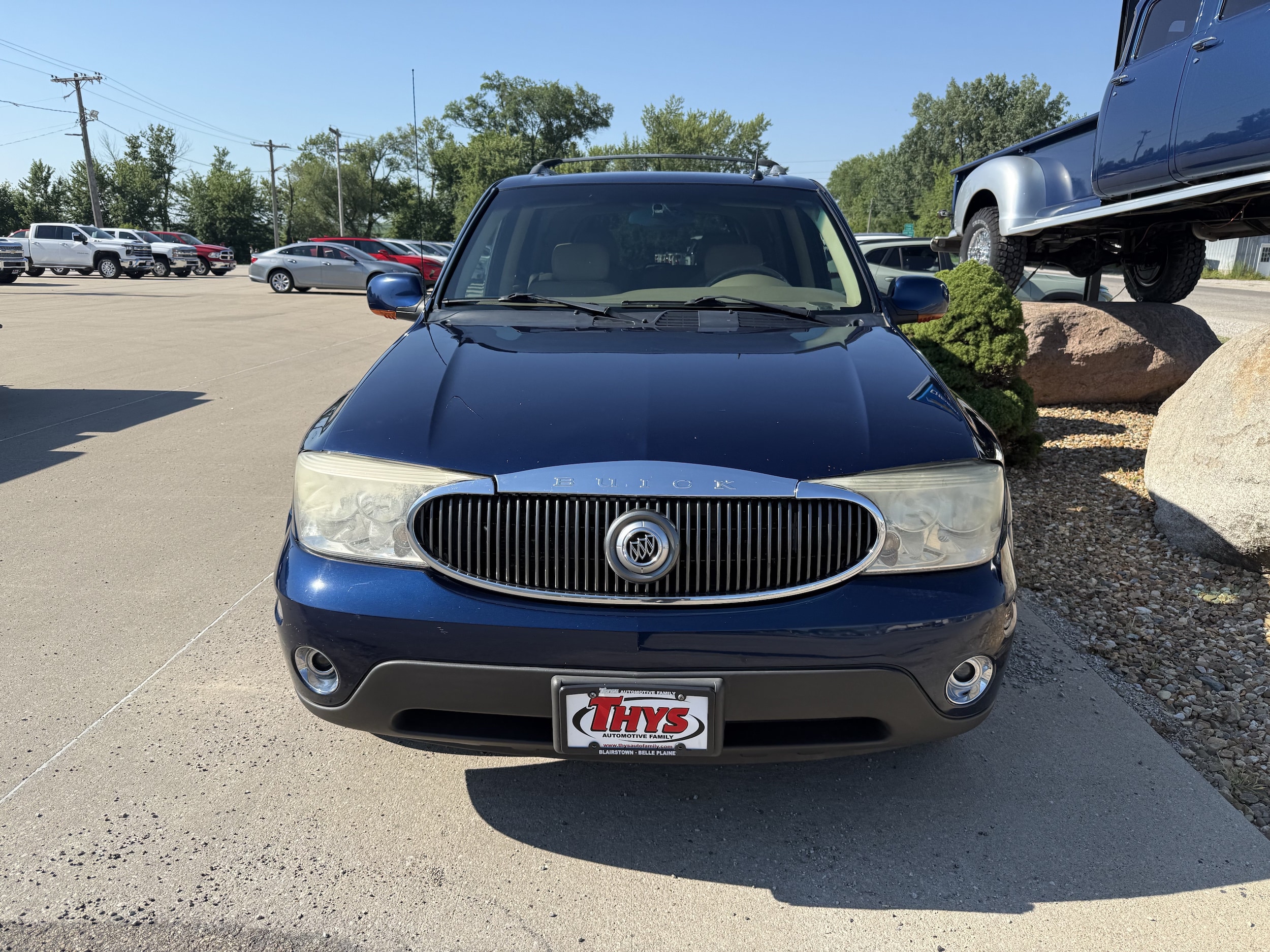 Used 2004 Buick Rainier CXL with VIN 5GADT13S242209702 for sale in Vinton, IA