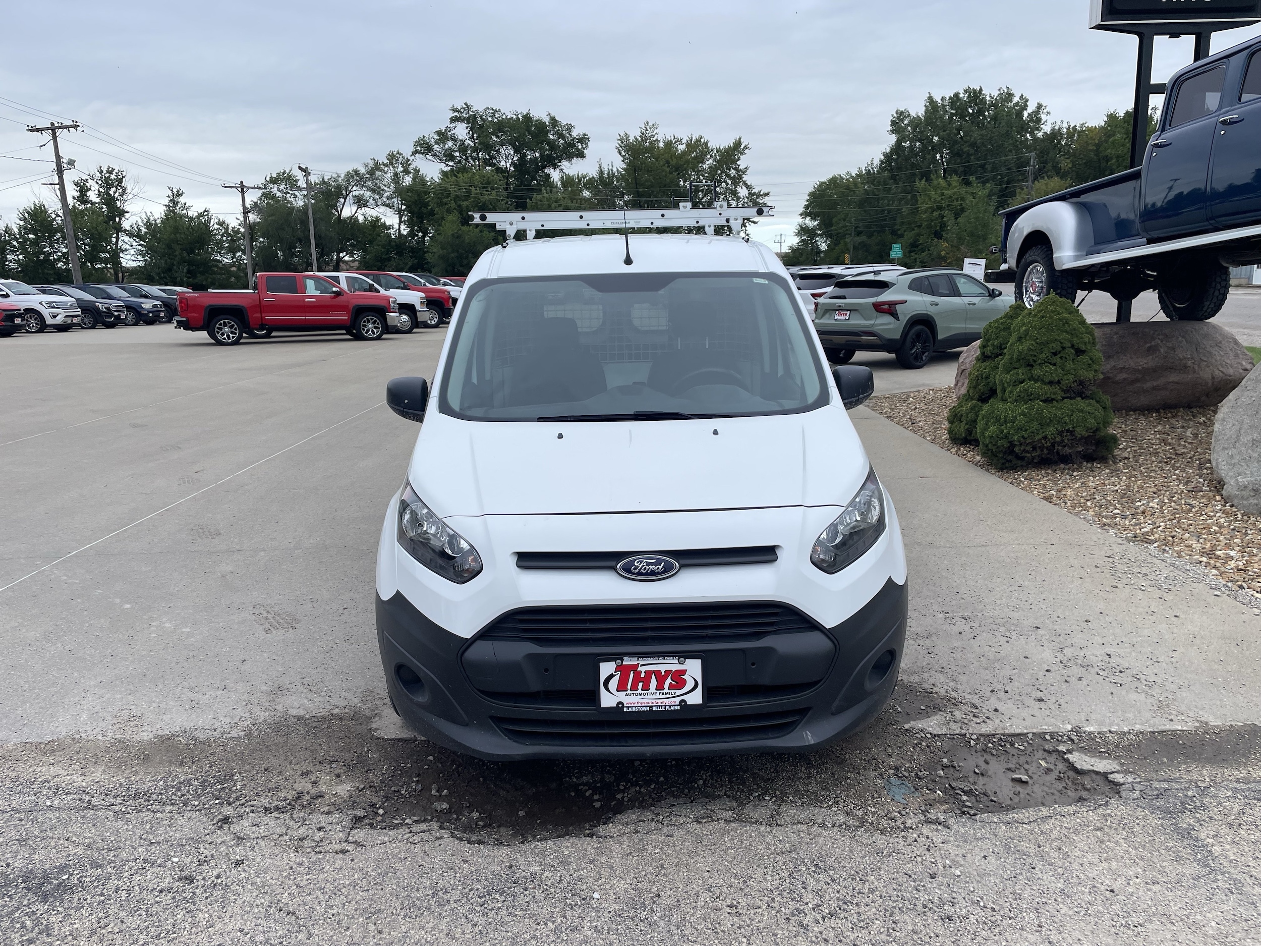 Used 2017 Ford Transit Connect XL with VIN NM0LS7E7XH1329992 for sale in Vinton, IA