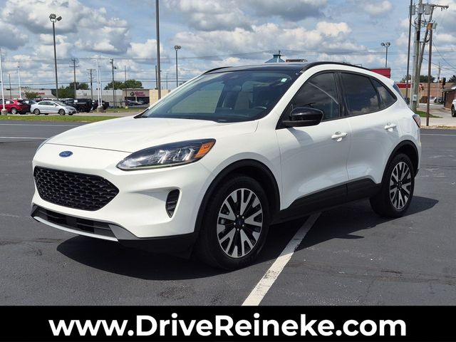 2020 Ford Escape SE