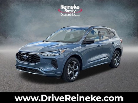 2024 Ford Escape ST-Line SUV