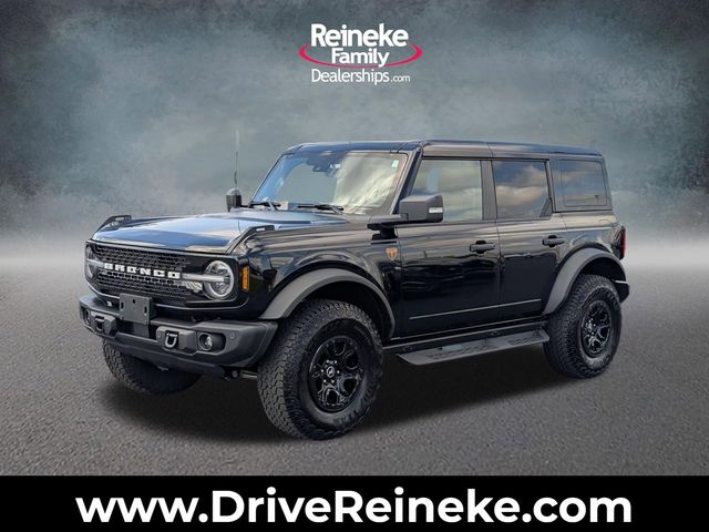 2025 Ford Bronco Badlands SUV