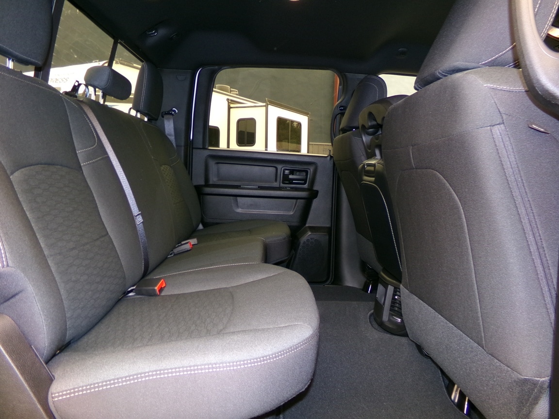 2026 RAM 2500 Tradesman/Black Express - Photo 29
