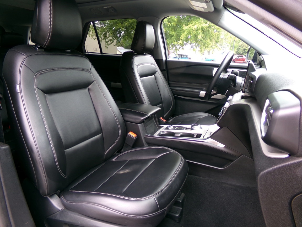 2024 Ford Explorer XLT - Photo 11