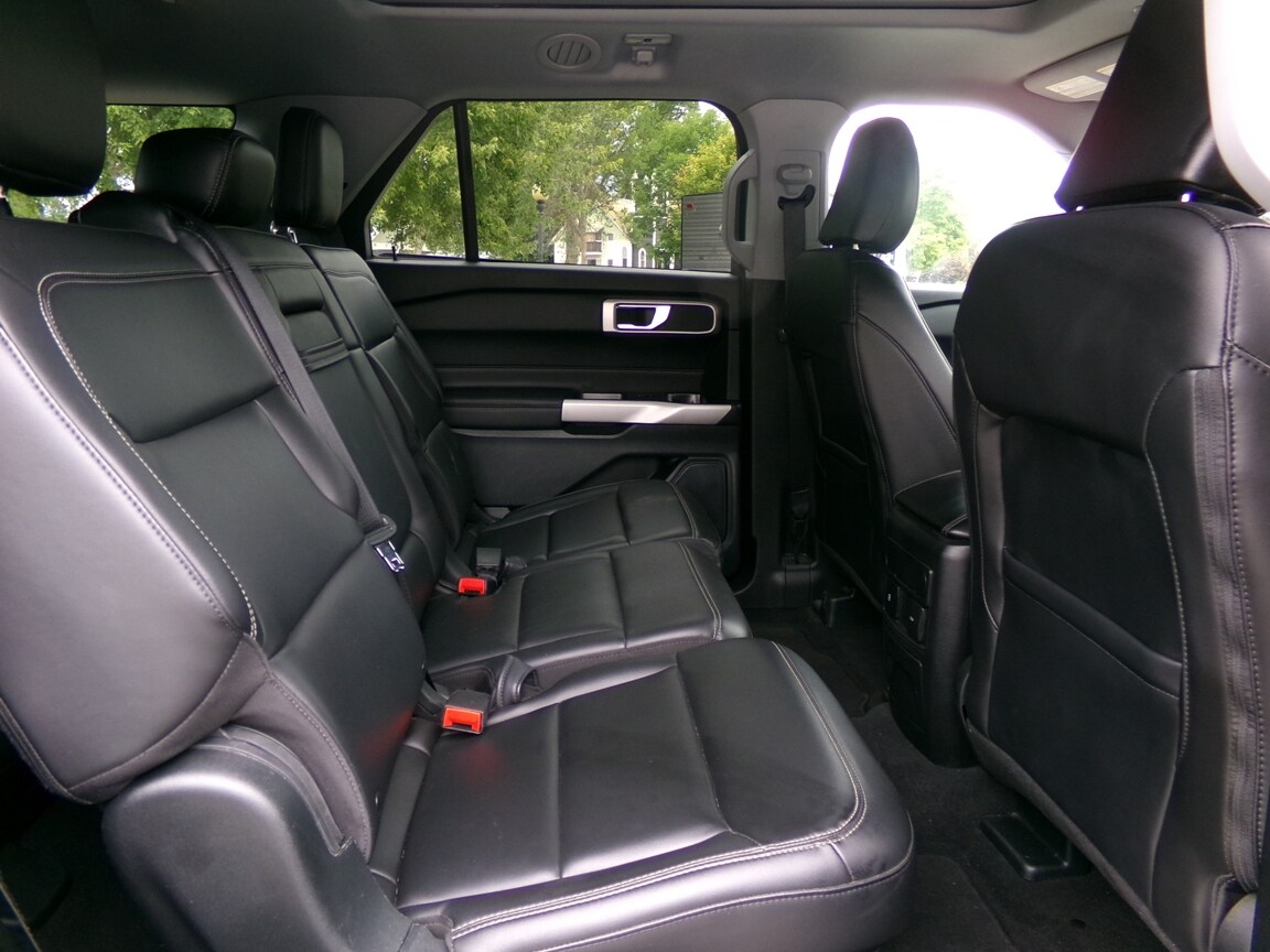 2024 Ford Explorer XLT - Photo 17