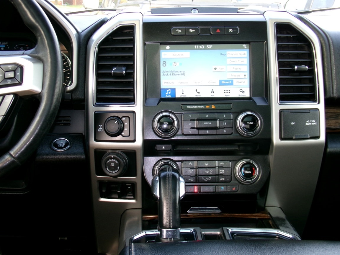 2018 Ford F-150 Lariat - Photo 19