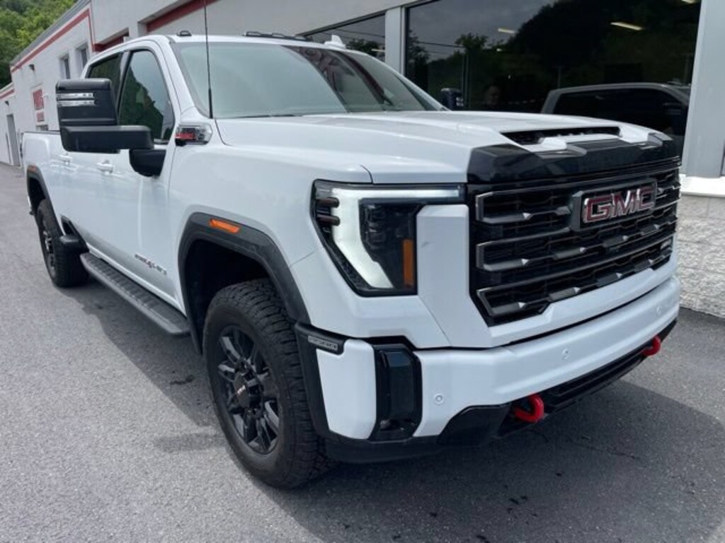 New 2026 GMC Sierra 2500 HD AT4 Truck