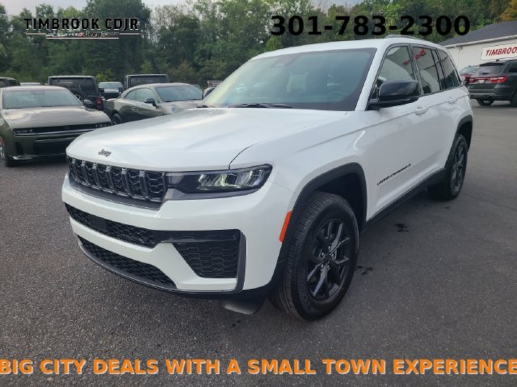New 2027 Jeep Grand Cherokee LAREDO ALTITUDE 4X4 Sport Utility