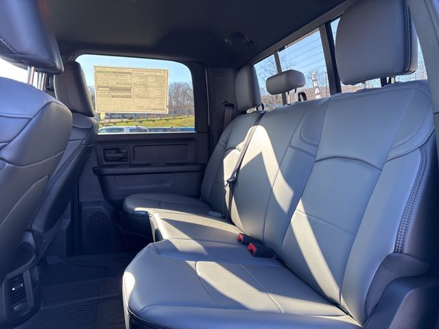 2026 RAM 3500 Tradesman - Photo 17