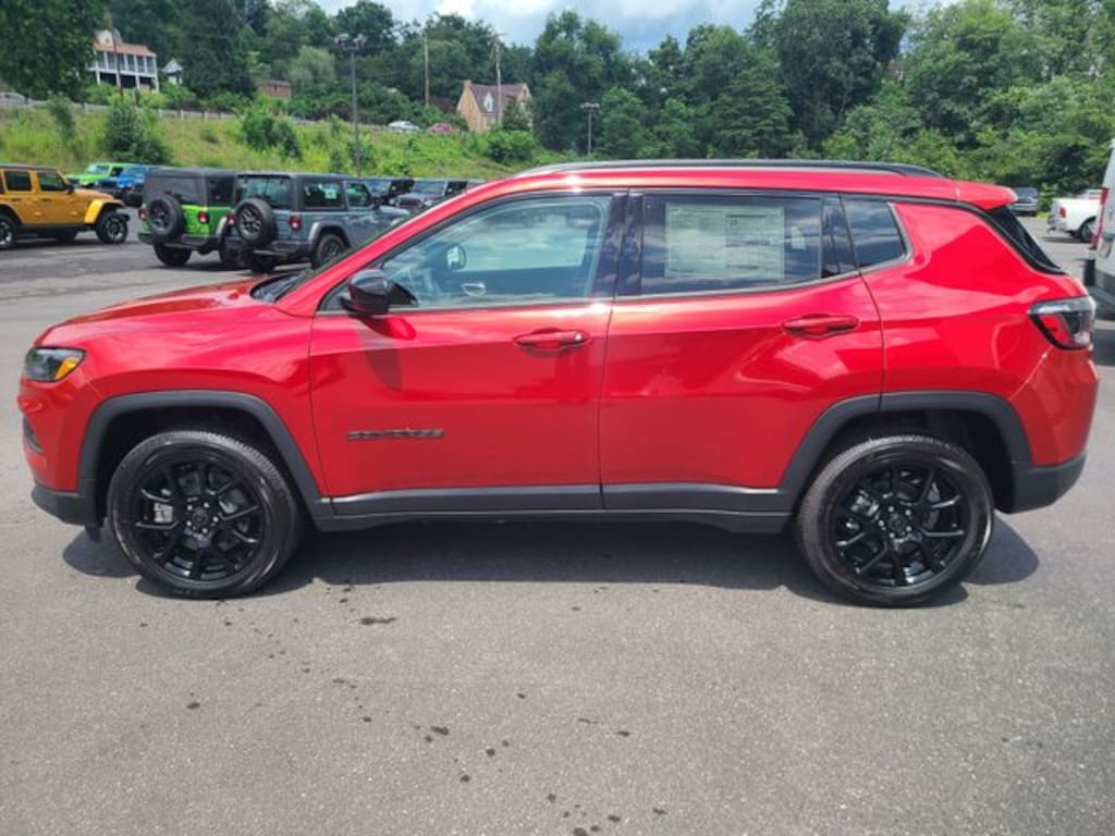 New 2026 Jeep Compass LATITUDE ALTITUDE 4X4 Sport Utility