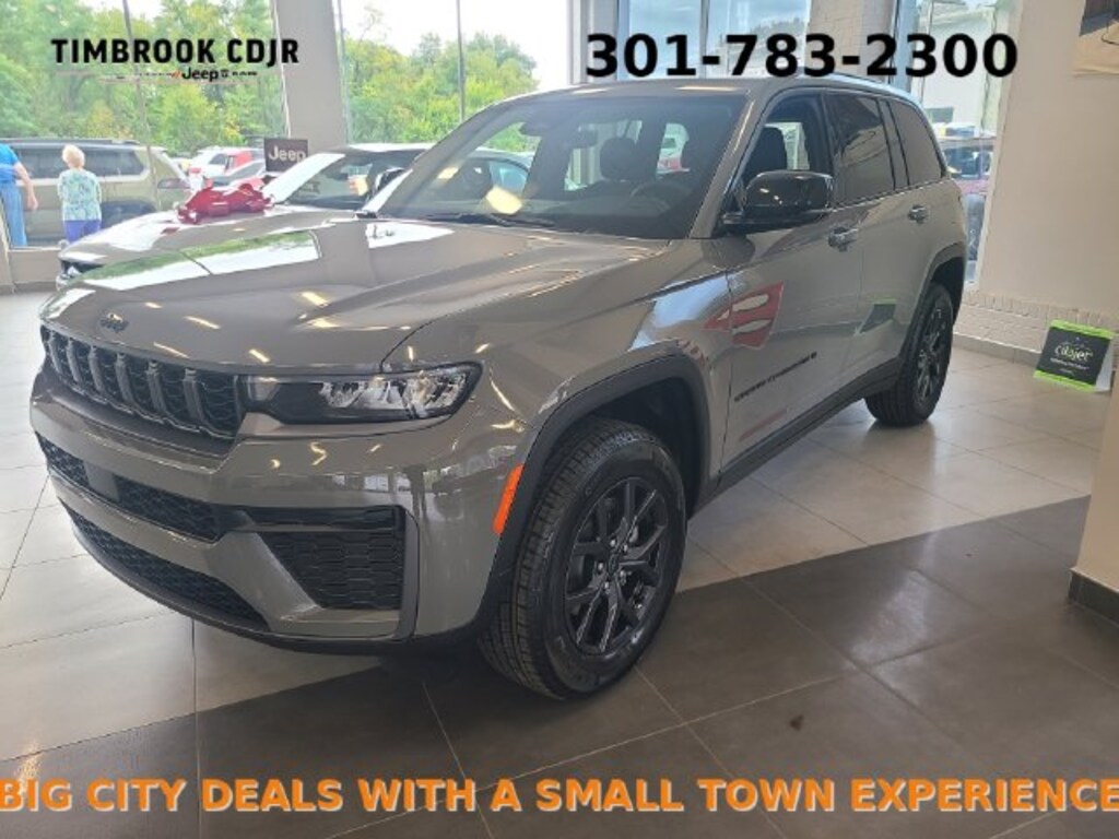 New 2027 Jeep Grand Cherokee LAREDO ALTITUDE 4X4 Sport Utility