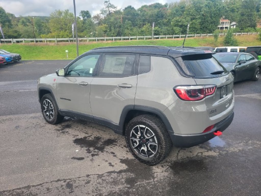 New 2026 Jeep Compass TRAILHAWK 4X4 Sport Utility