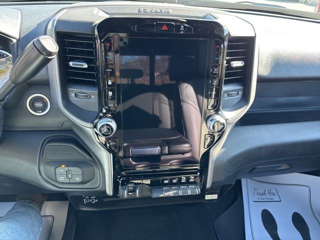 2026 RAM 3500 Tradesman - Photo 14