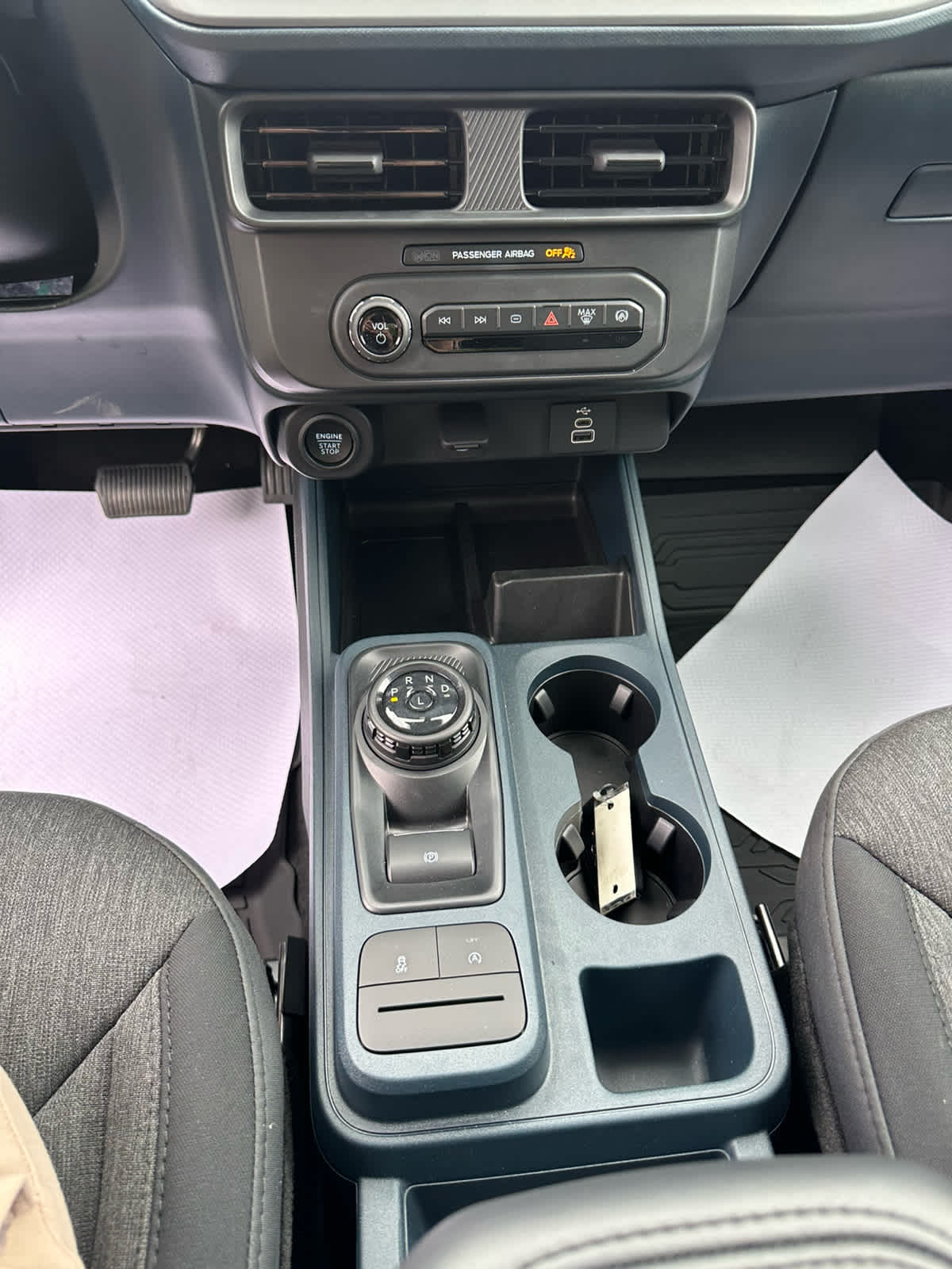 2025 Ford Maverick XLT - Photo 13