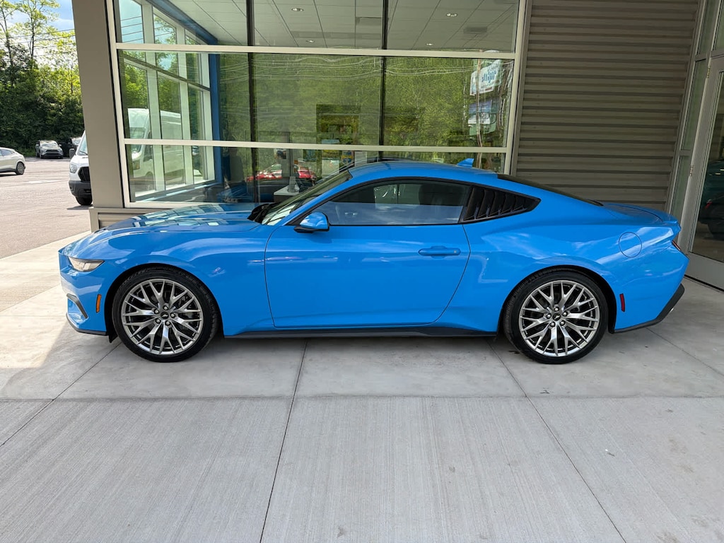 Used 2025 Ford Mustang Ecoboost Premium Fastback
