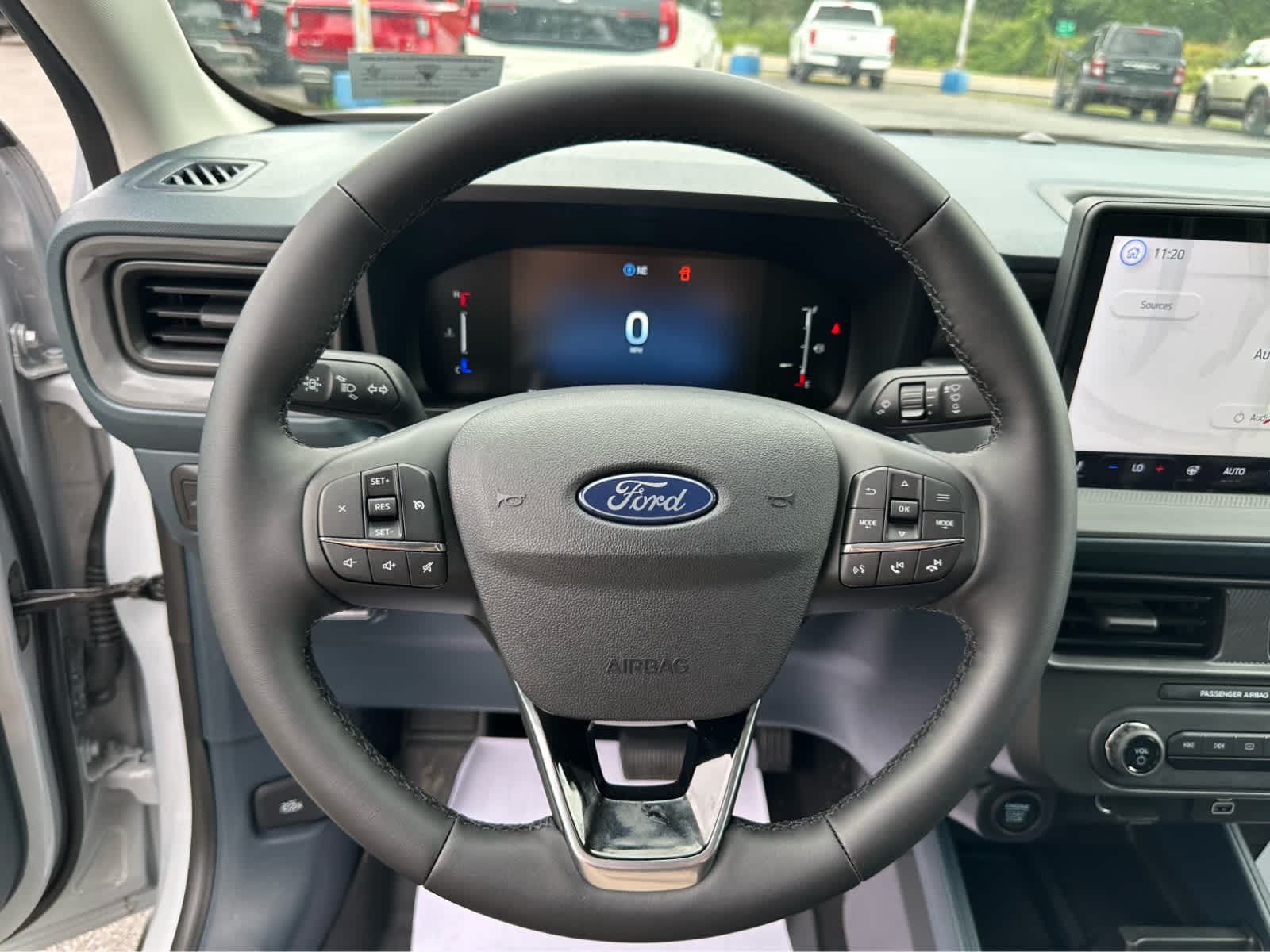 2025 Ford Maverick XLT - Photo 14