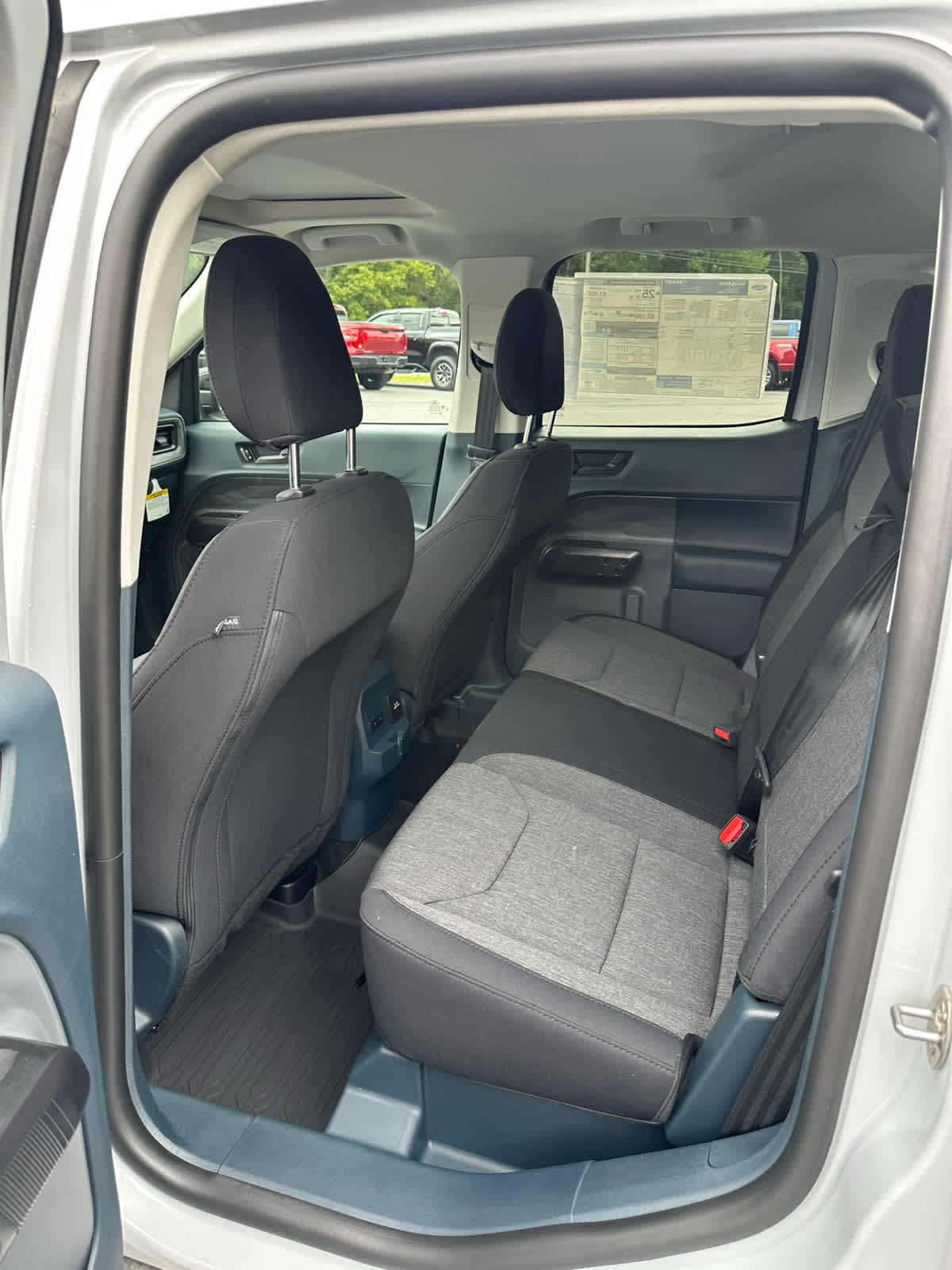 2025 Ford Maverick XLT - Photo 16