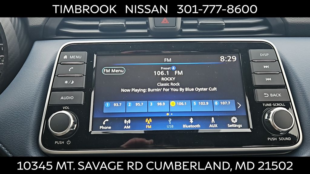 2025 Nissan Versa Sedan SV - Photo 16
