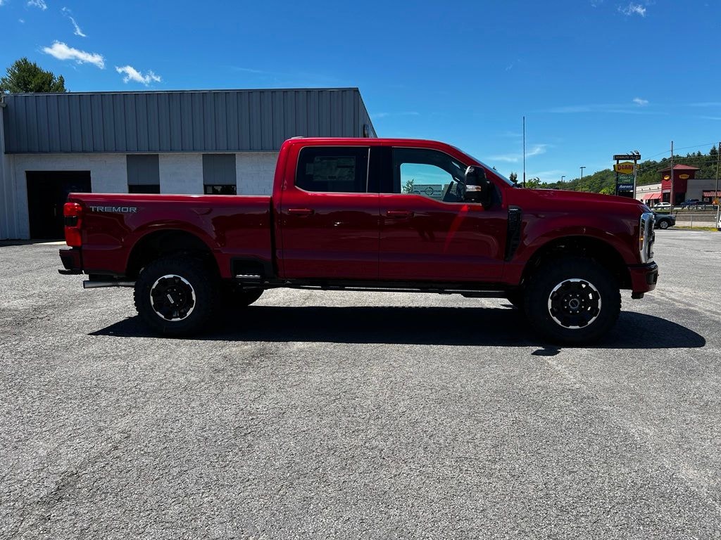 New 2026 Ford Super Duty F-250® Lariat® TRUCK