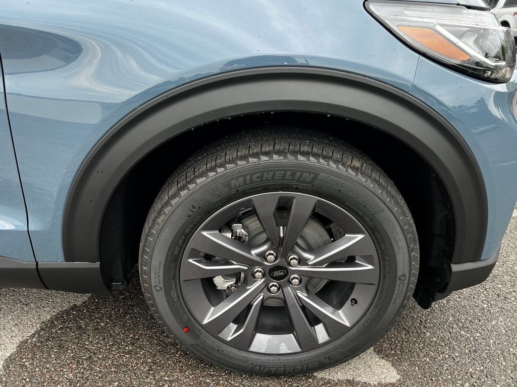 New 2027 Ford Explorer Active SUV