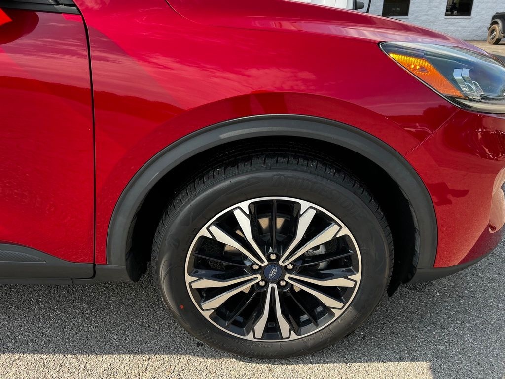 Used 2022 Ford Escape SE SUV