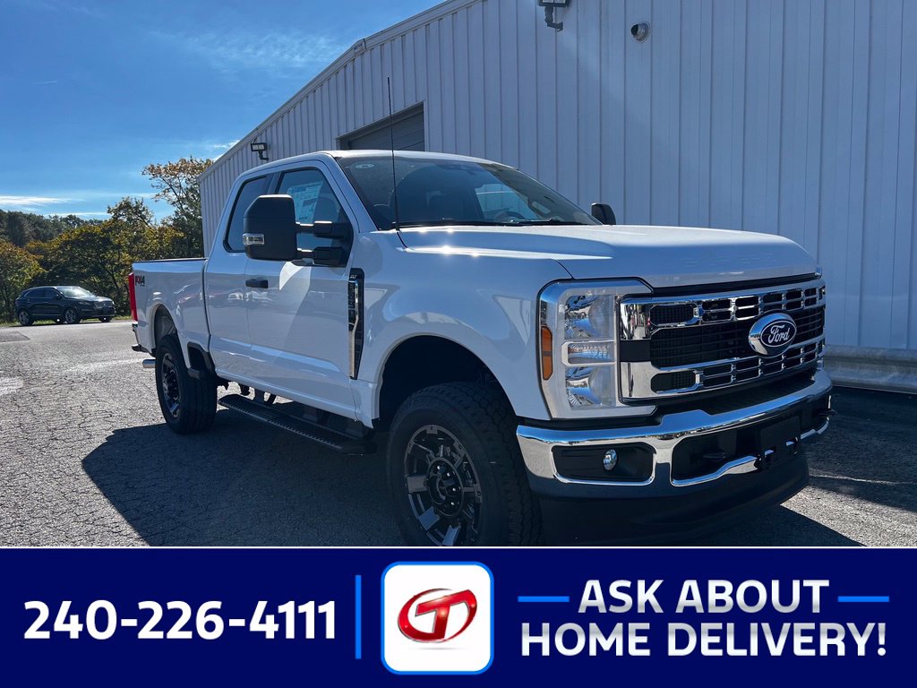 2027 Ford F-250 Super Duty XLT