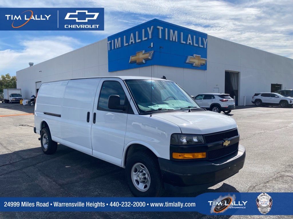 2023 Chevrolet Express Cargo Van
