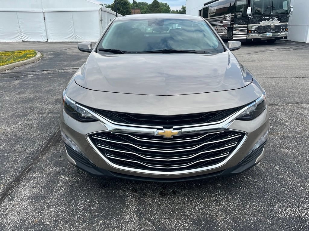 Used 2025 Chevrolet Malibu 1LT Car