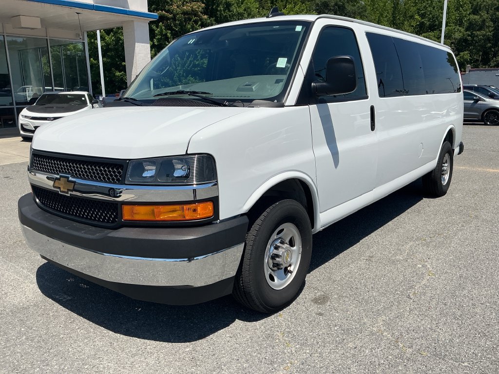 2024 Chevrolet Express Passenger
