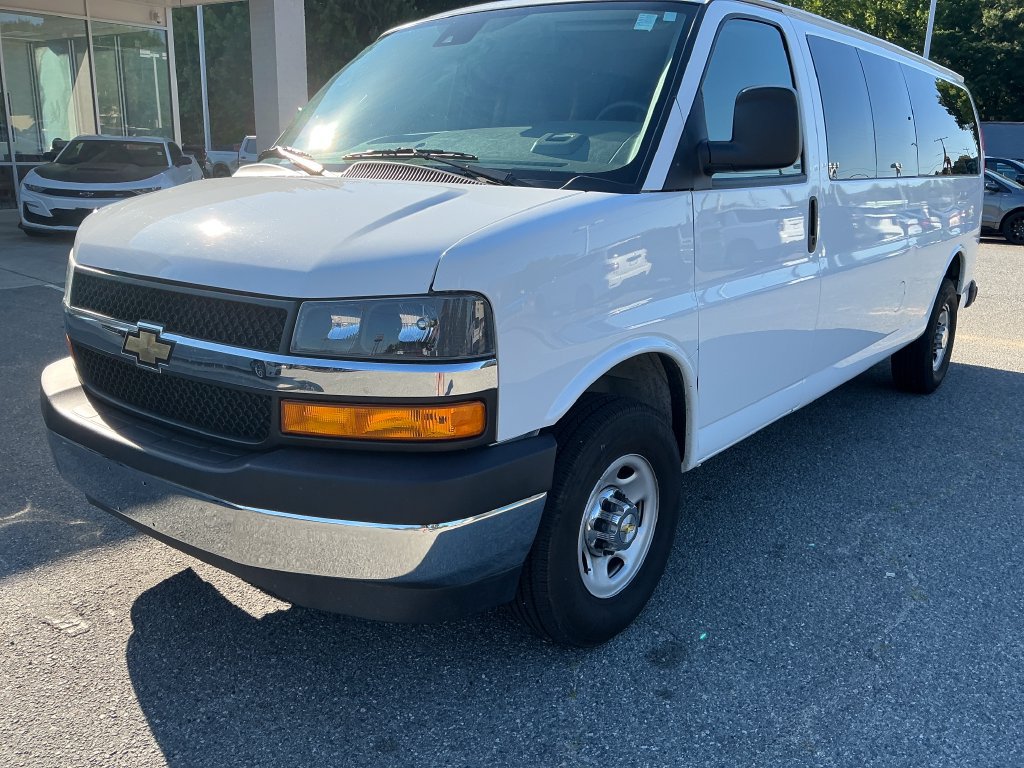 2024 Chevrolet Express Passenger