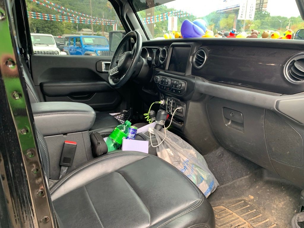 Used 2022 Jeep Wrangler Unlimited Sahara SUV