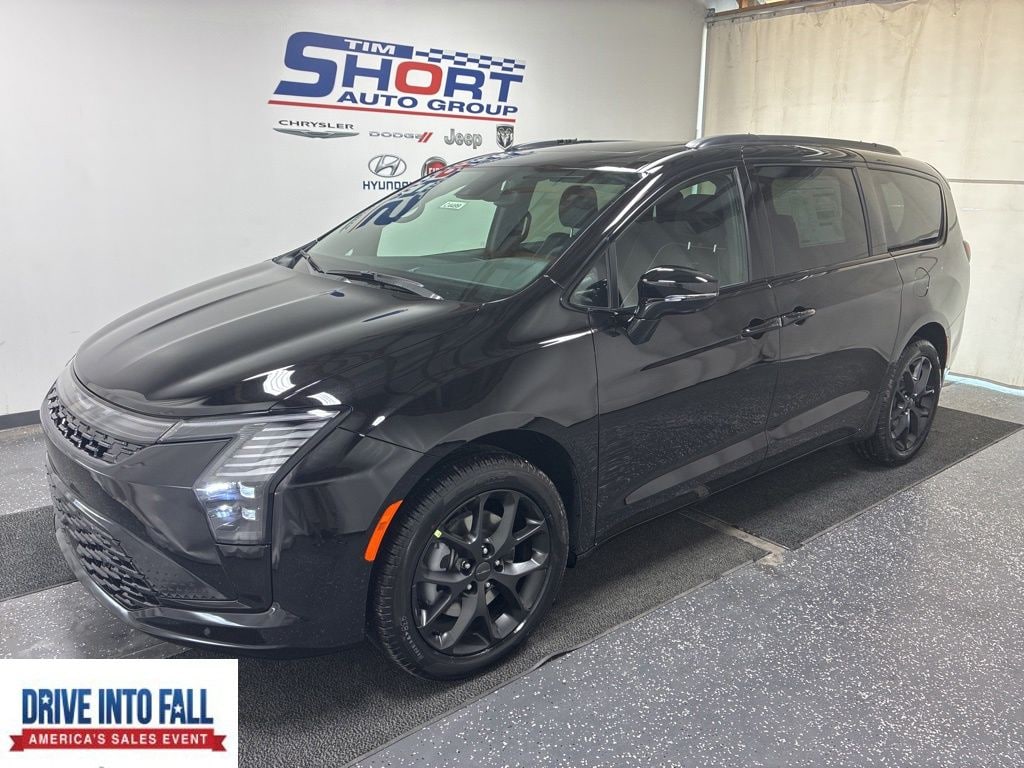 New 2027 Chrysler Pacifica LIMITED AWD Passenger Van