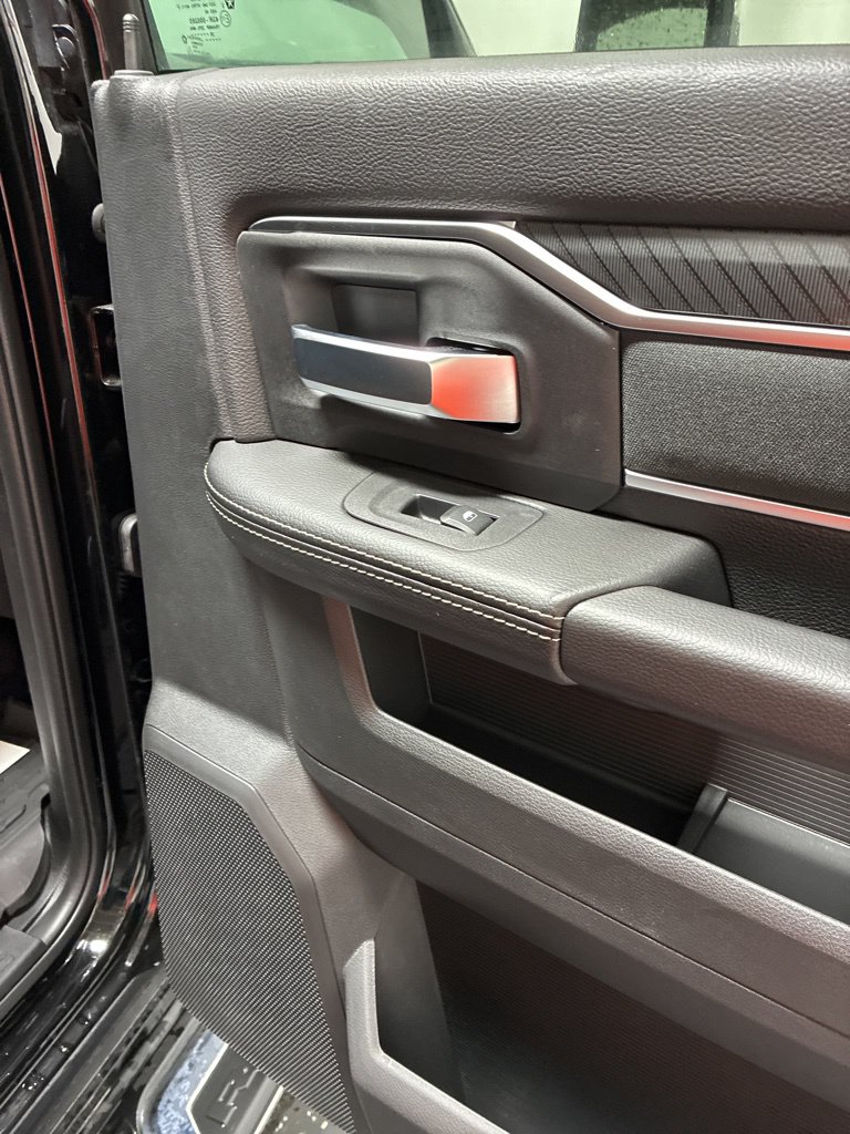 2026 RAM 2500 Big Horn - Photo 26