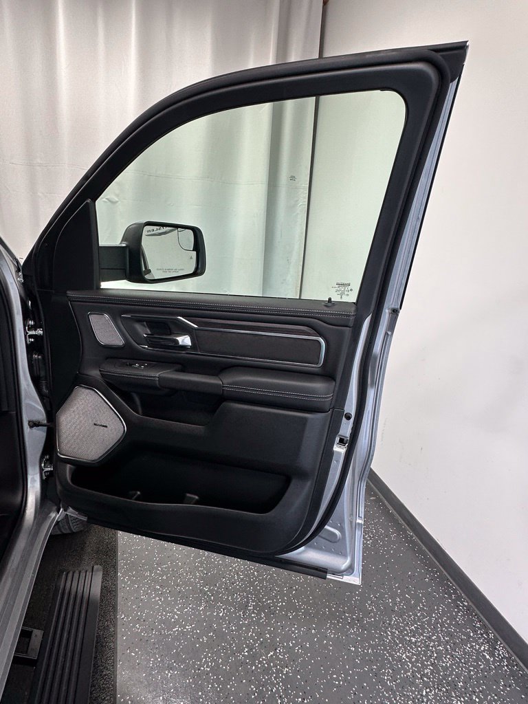 2026 RAM 1500 Laramie - Photo 16