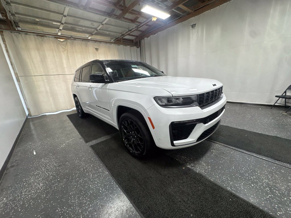 New 2027 Jeep Grand Cherokee L SUMMIT 4X4 Sport Utility